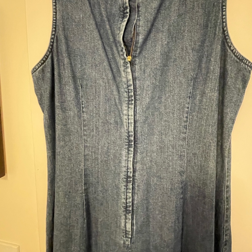 Vintage denim long dress, size 14, by Liz Claiborne - Picture 4 of 7